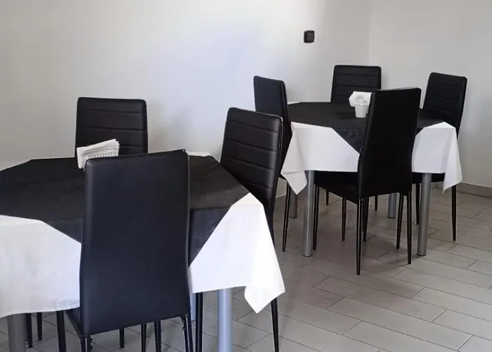 Il Sottobosco Oda ve Kahvaltı